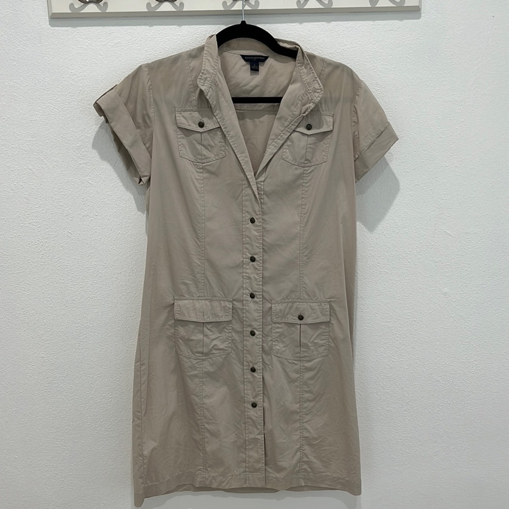 Banana Republic safari dress